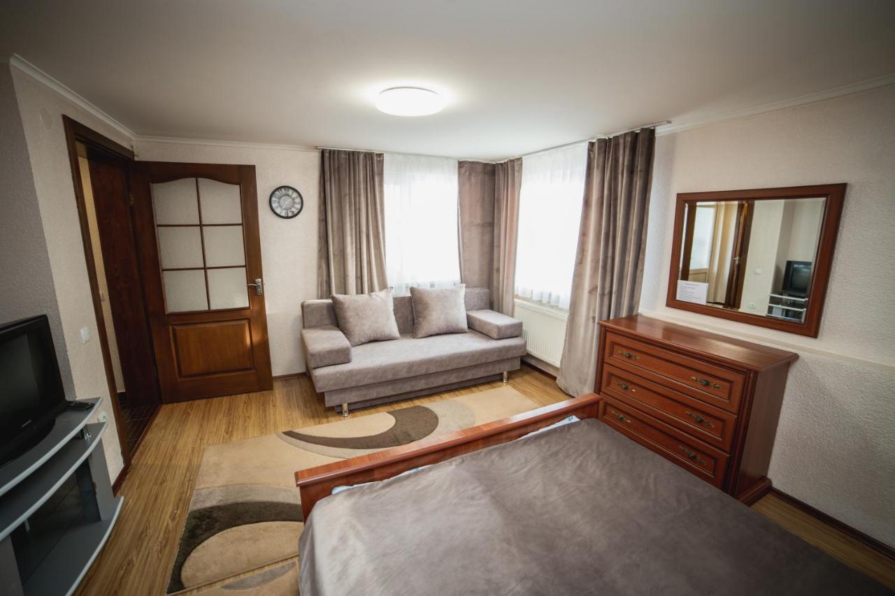 Hotel Августин Solochin Zewnętrze zdjęcie